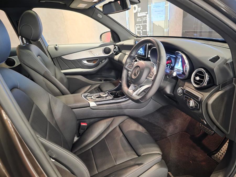 GLC250 4 Matic - Image 3
